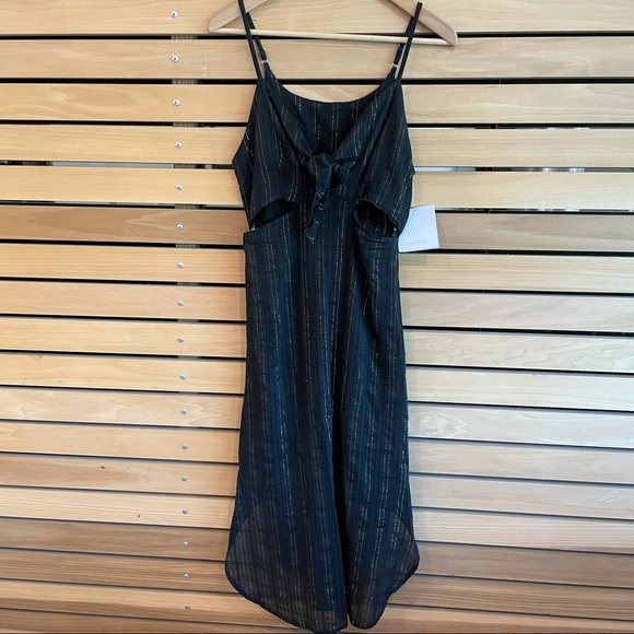 NWT La Blanca Black Cut out Front Tie Dress in XS - Picture 5 of 11